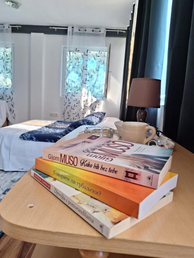 Apartman Glorija โกตอร์ ภายนอก รูปภาพ